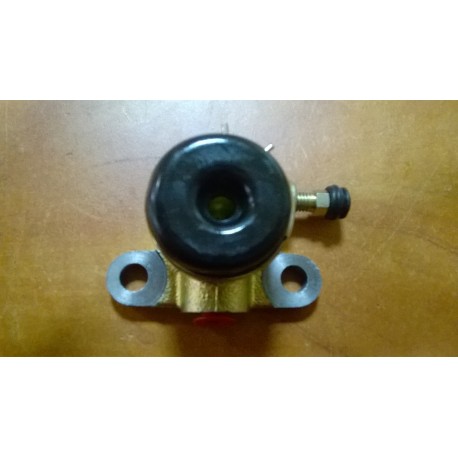Cylinderek hamulcowy prawy Zetor 16227929