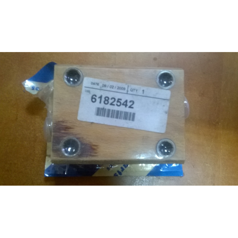 Panewka 6182542, średnica otworu: 27mm