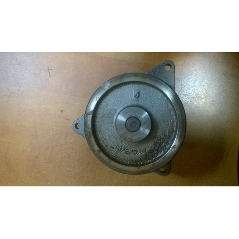 Pompa wodna case 2200J800976, J800976, A77704