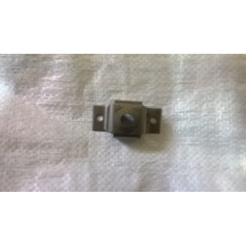 Uchwyt gniazda Zetor 55115363
