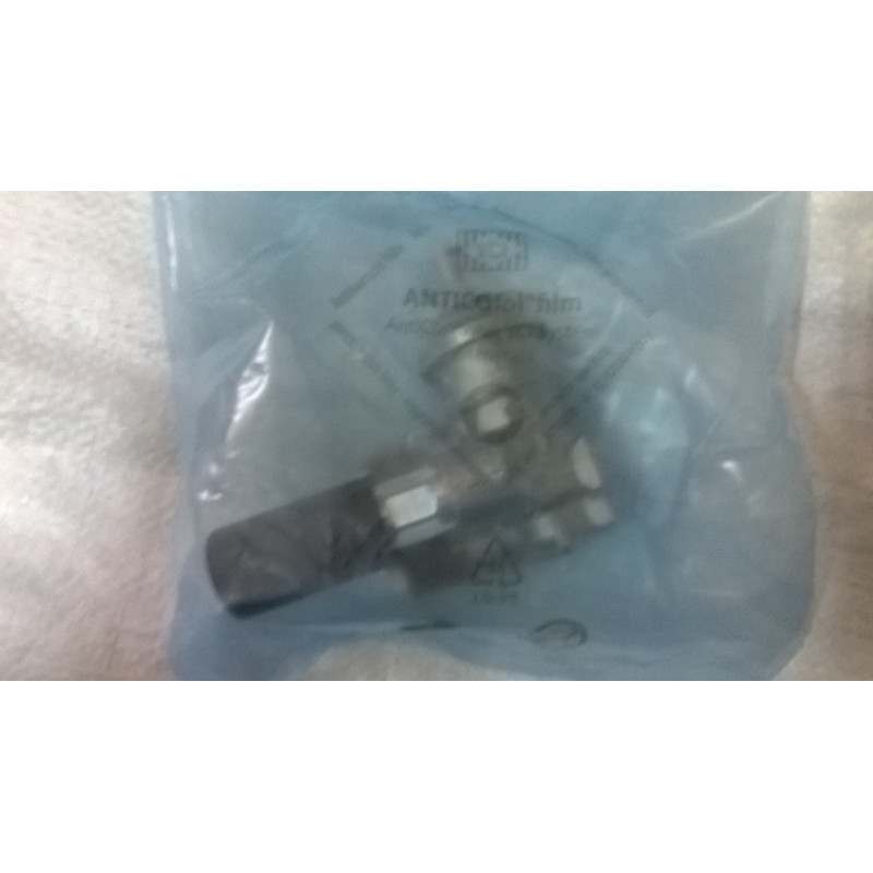 Pompa paliwa 933294, CD4M3572, 3569