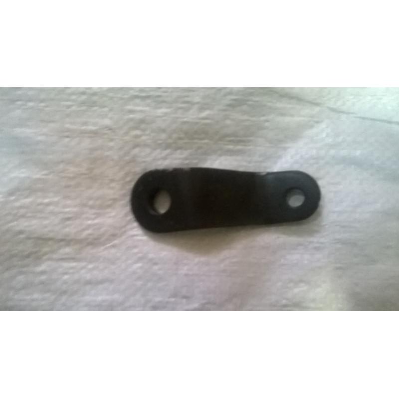 Uchwyt altenatora SW400 18063811