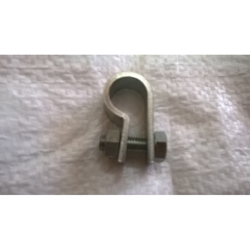 Zacisk akumulatora Zetor 977362
