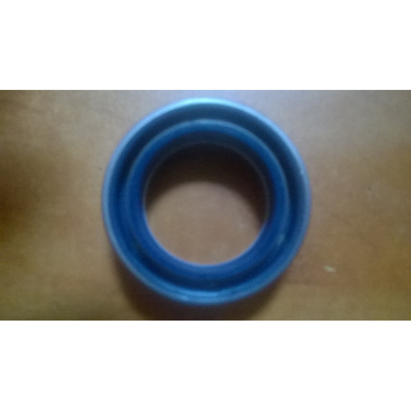 Uszczelniacz Zetor 30*44*14, 930188