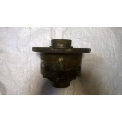 Kosz niekompletny mechanizmu różnicowego C-385 bez blokady 88170999