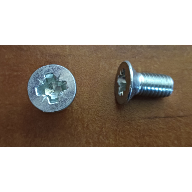 Wkręt pompy wtryskowej KN4-23-1, KN4231, M8*16
