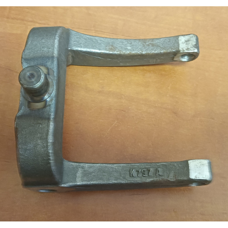 Widełki blokady mechanizmu różnicowego MF 190968M1