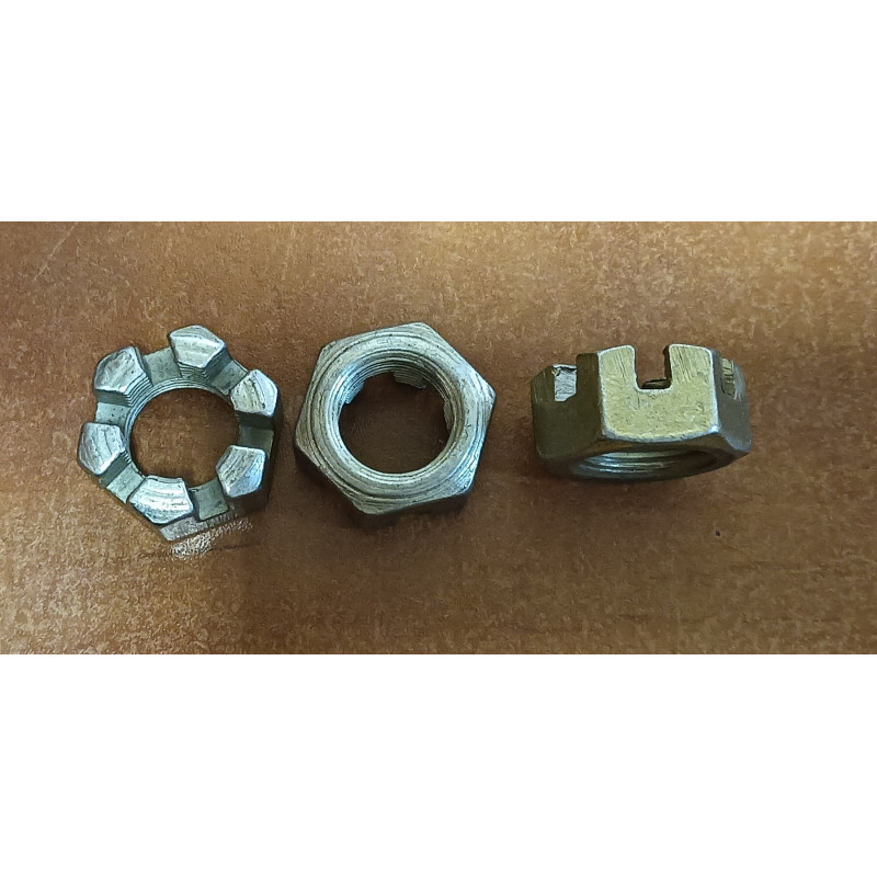 Nakrętka 70-3003032, 703003032