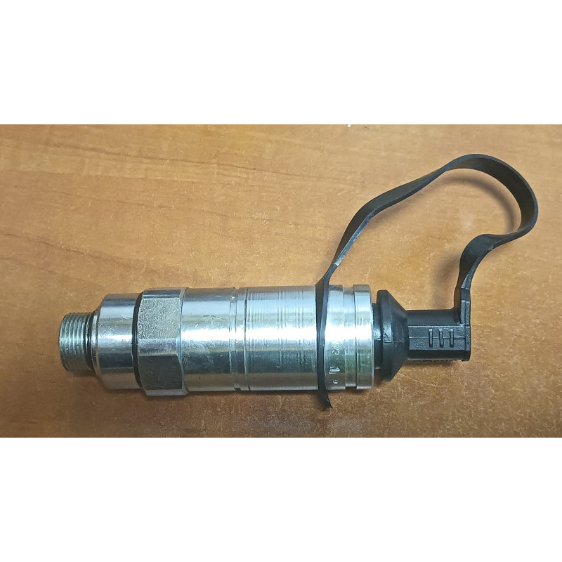 Złącze hydrauliczne M22*1,5 3049